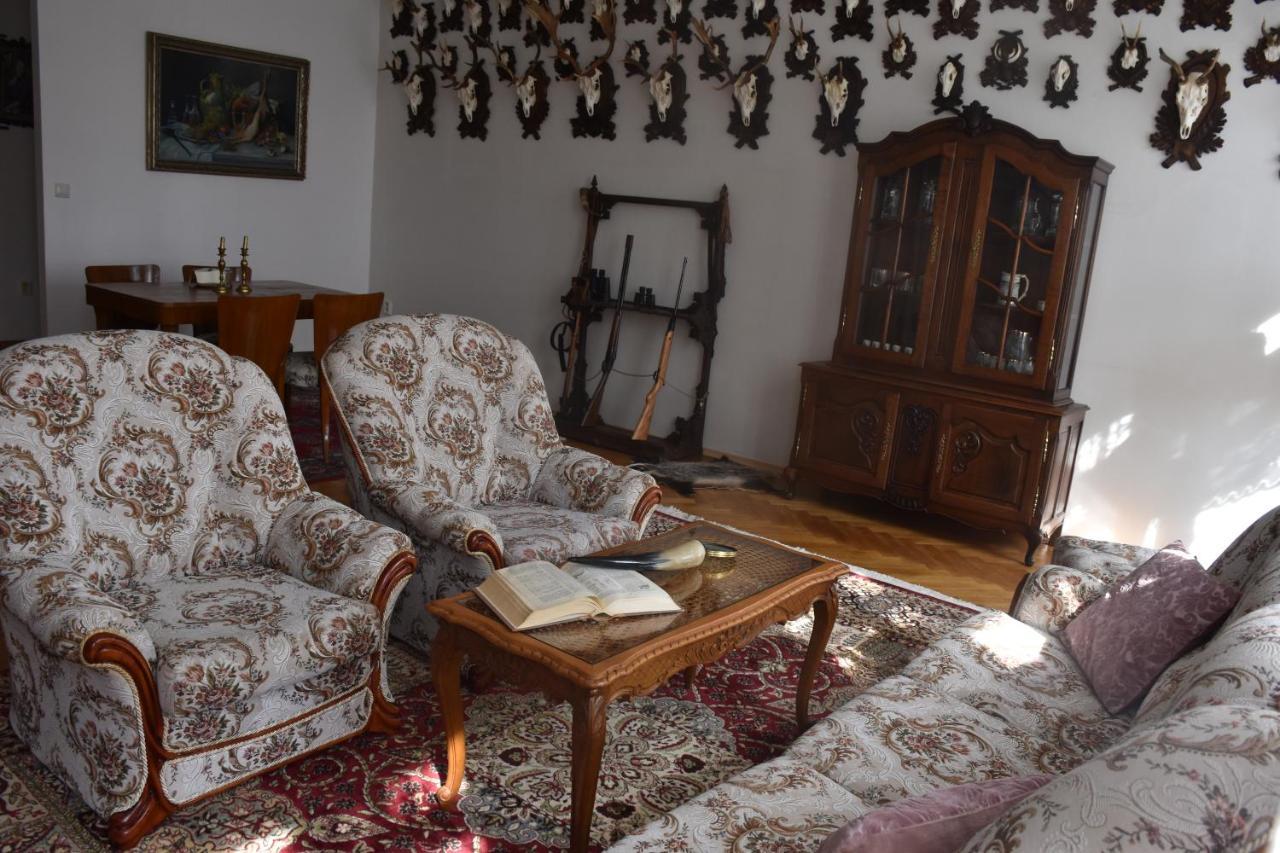 Lovecky Apartman Na Namesti Ve Frenstate Pod Radhostem Frenštát pod Radhoštěm Εξωτερικό φωτογραφία
