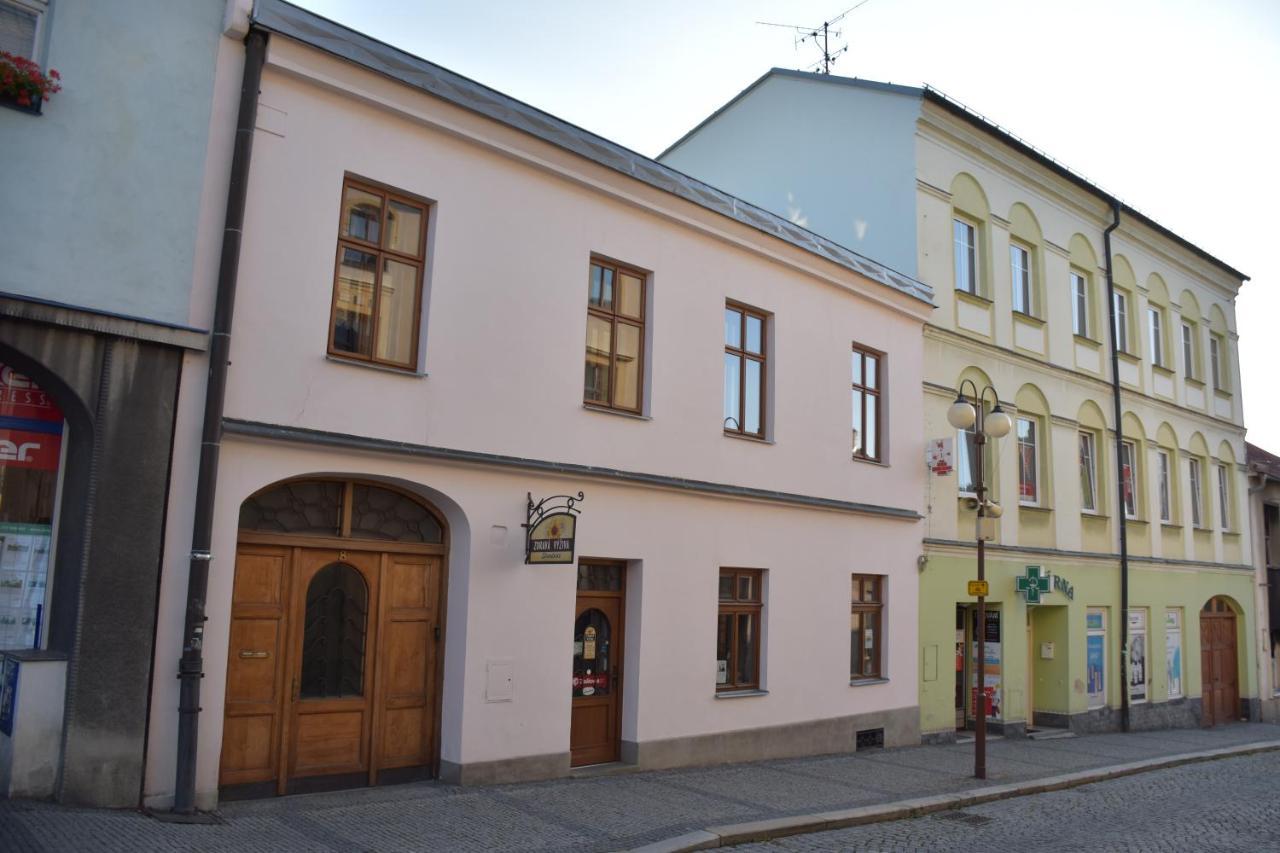 Lovecky Apartman Na Namesti Ve Frenstate Pod Radhostem Frenštát pod Radhoštěm Εξωτερικό φωτογραφία
